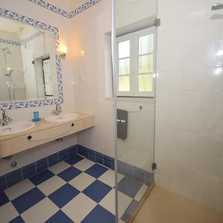 Luxurious In Caldas Da Rainha With Pool, Cleaning Included * 살리어드마토스