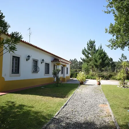 빌라 Luxurious In Caldas Da Rainha With Pool, Cleaning Included