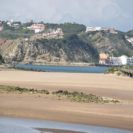 Luxurious In Caldas Da Rainha With Pool, Cleaning Included 빌라