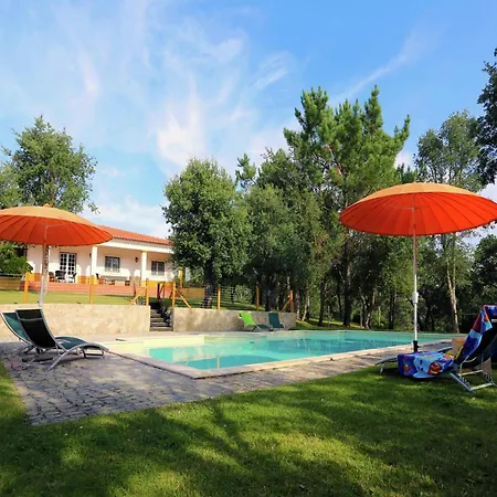 Luxurious In Caldas Da Rainha With Pool, Cleaning Included 빌라 살리어드마토스